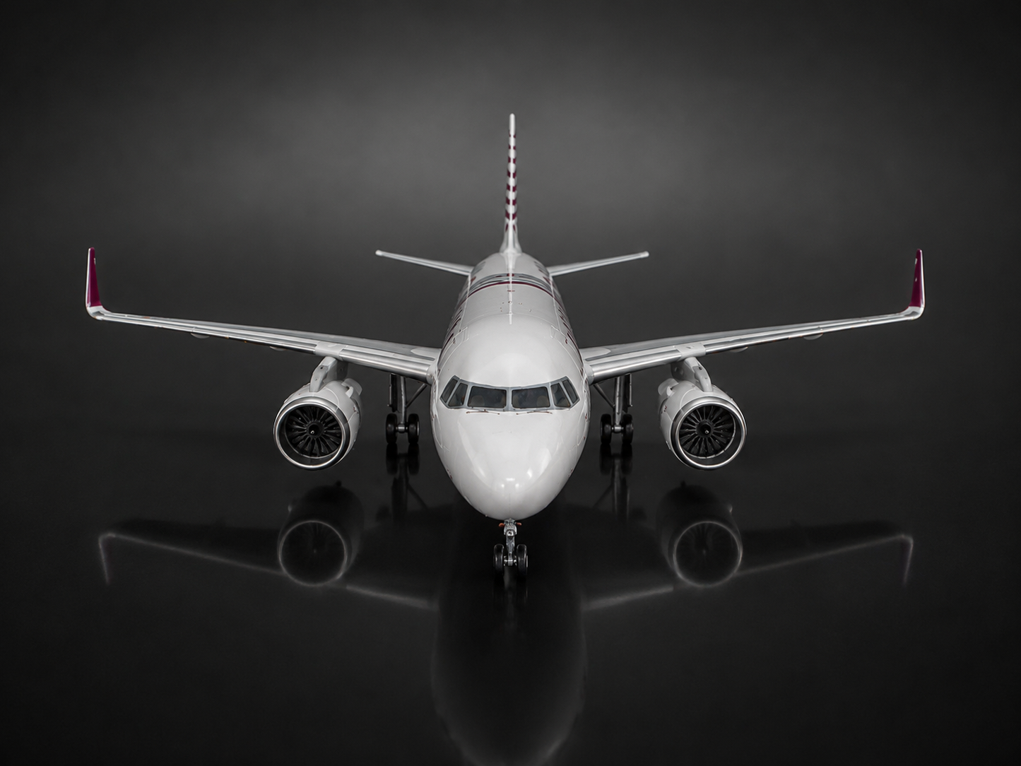 Airbus A320 Qatar 🇶🇦 livrée PSG - Échelle 1:85 - 47 cm Finition Premium avec Led