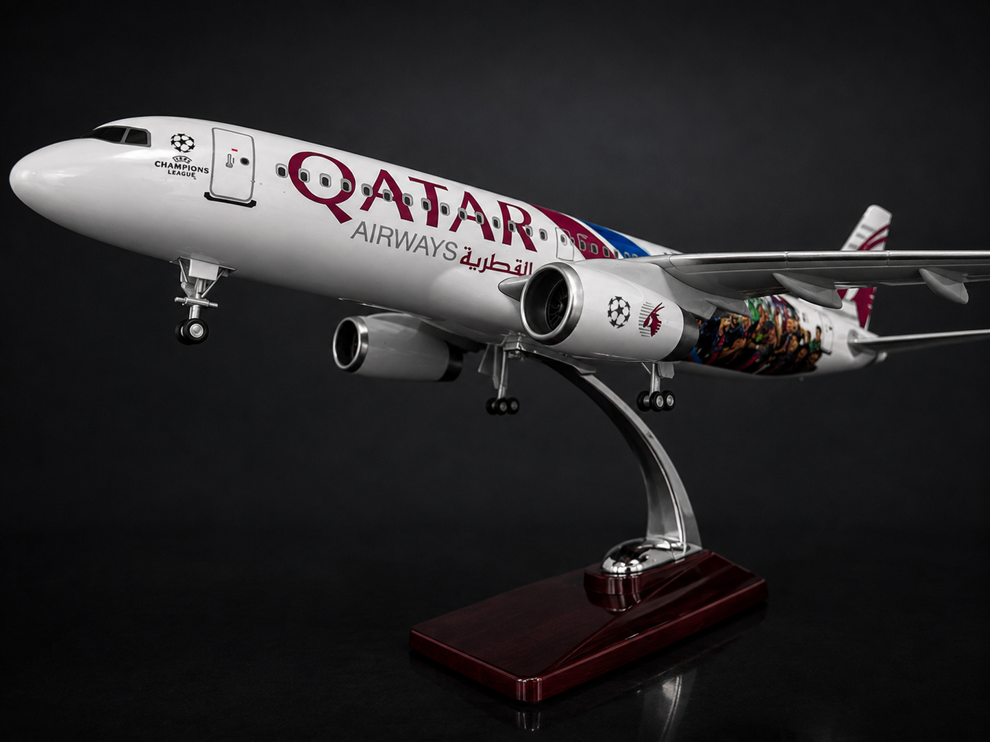 Airbus A320 Qatar 🇶🇦 livrée PSG - Échelle 1:85 - 47 cm Finition Premium avec Led