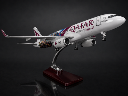 Airbus A320 Qatar 🇶🇦 livrée PSG - Échelle 1:85 - 47 cm Finition Premium avec Led