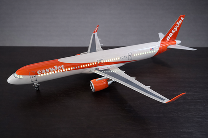 Airbus A321 Easy-Jet- Échelle 1:100 - Finition Premium Détaillée