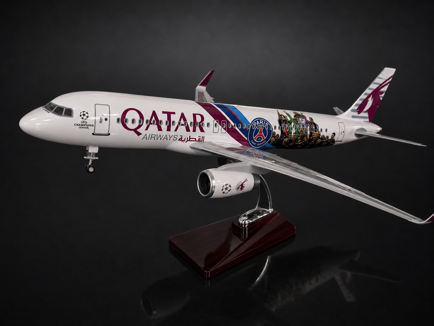 Airbus A320 Qatar 🇶🇦 livrée PSG - Échelle 1:85 - 47 cm Finition Premium avec Led