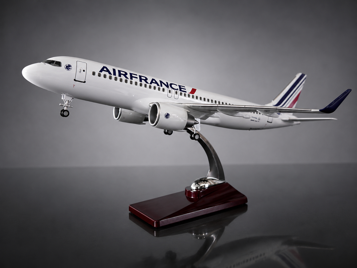 Airbus A320neo Air France 🇫🇷 - Échelle 1:100 37cm Finition Premium avec Led
