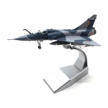 Maquette Avion Militaire Mirage 2000 1:100 Finition Premium
