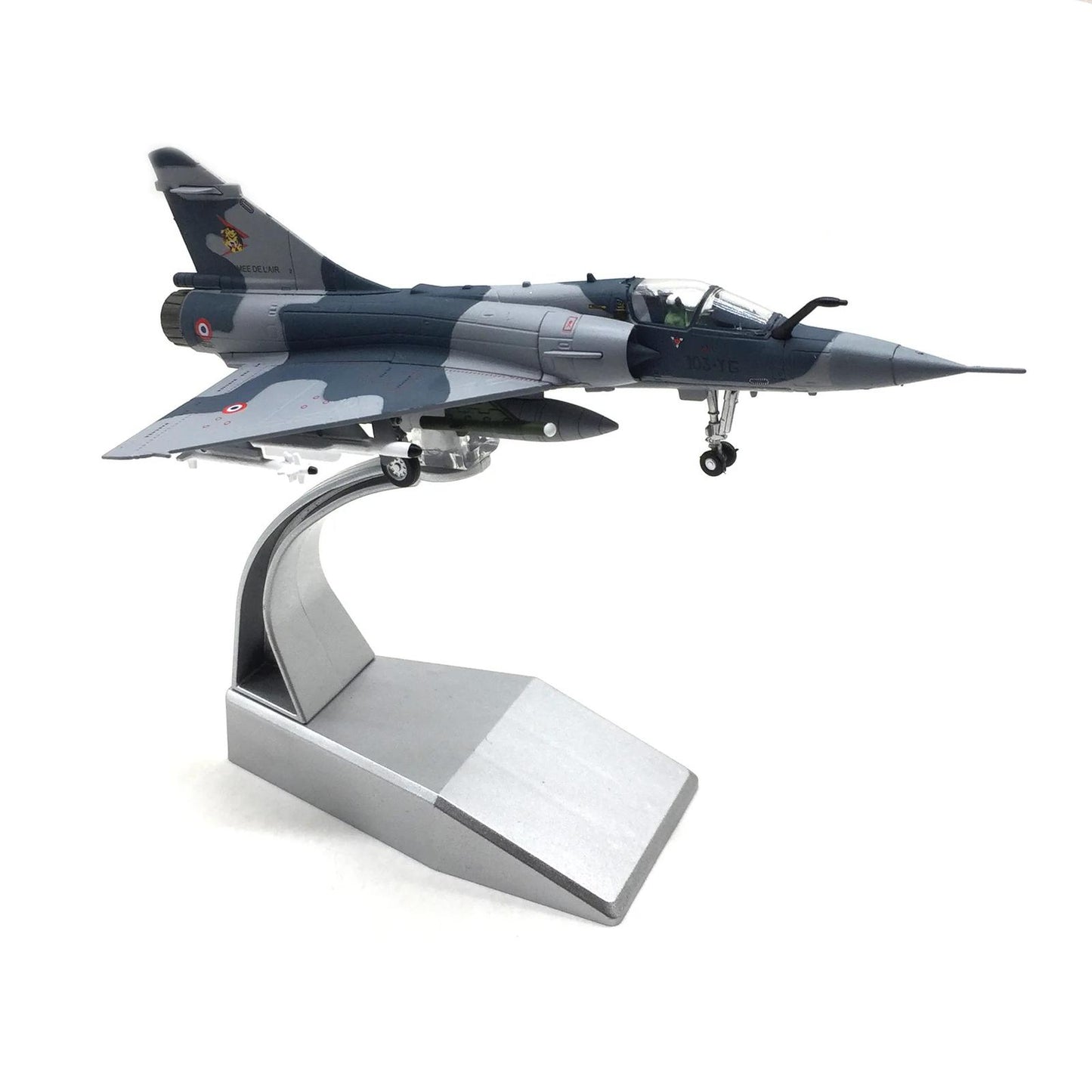 Maquette Avion Militaire Mirage 2000 1:100 Finition Premium