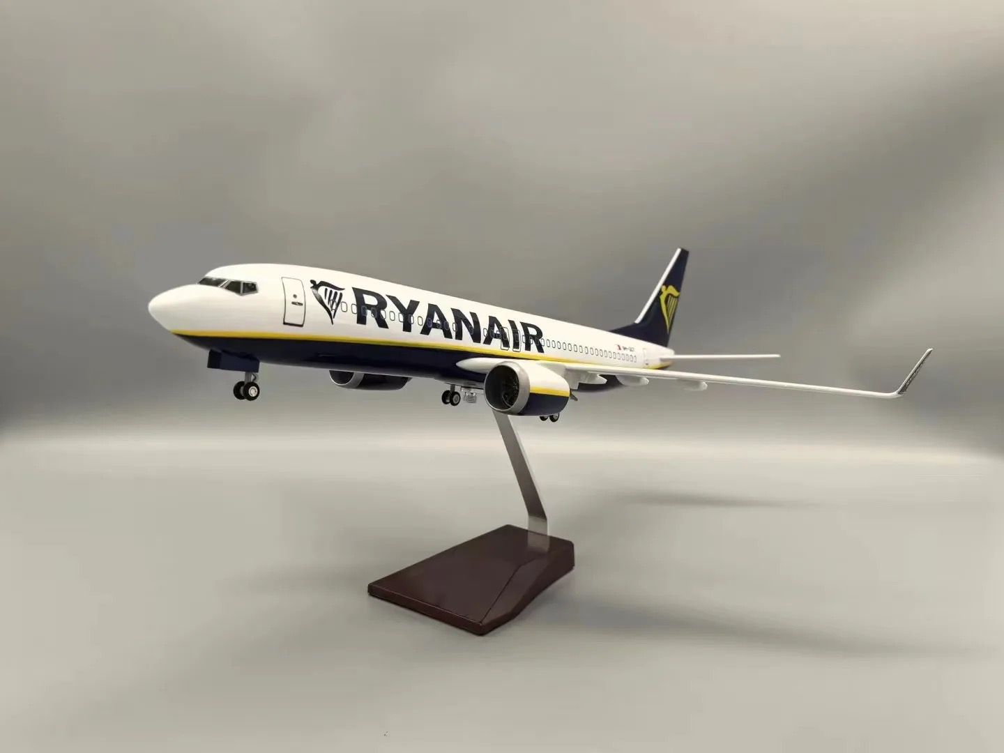 Boeing 737 - Échelle 1:85 - Finition Premium
